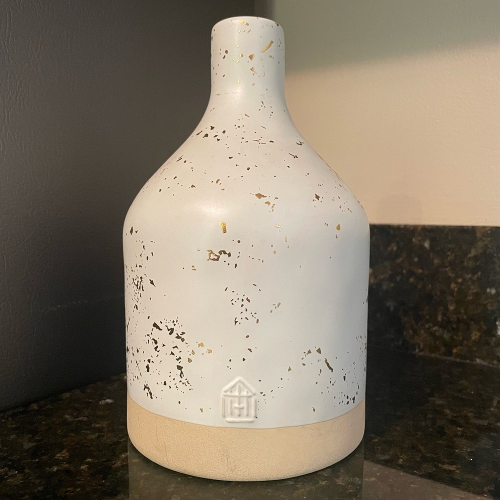 HEARTH & HAND Stoneware Gold Speckle Jug Vase Magnolia Home